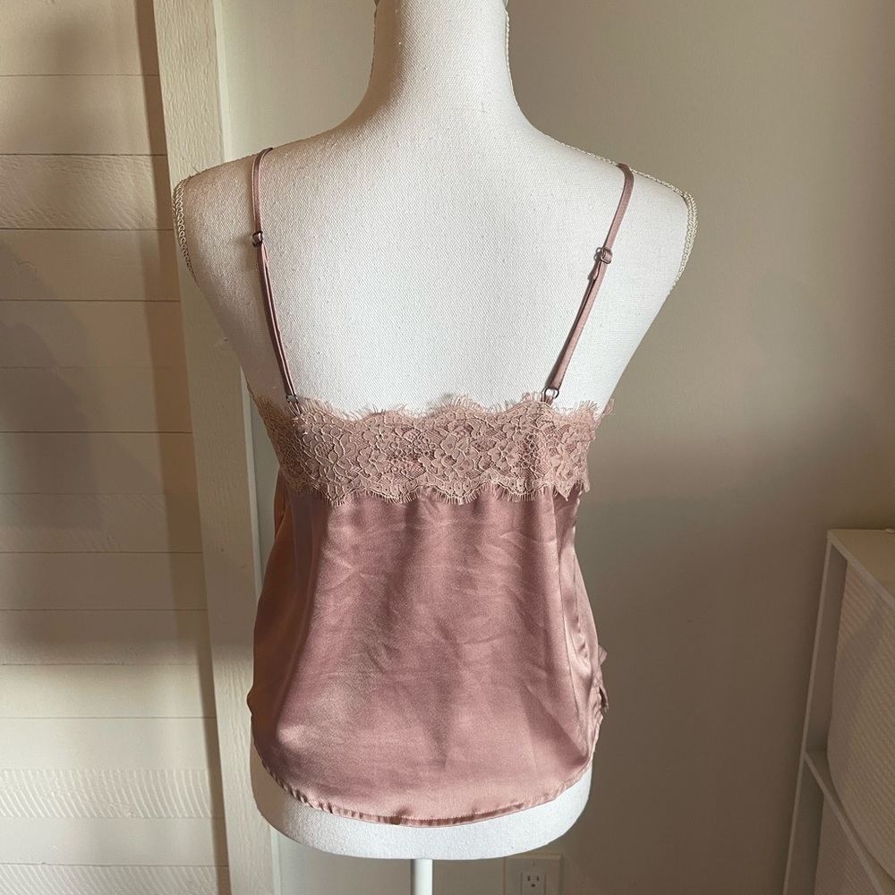 A&F Pink Lace Tank - Picture 2 of 3